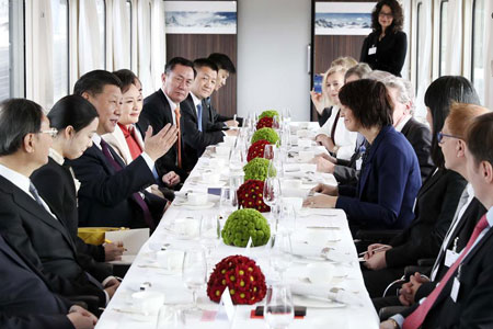Le président chinois qualifie d'"exemplaire" le partenariat entre la Chine et la 
Suisse