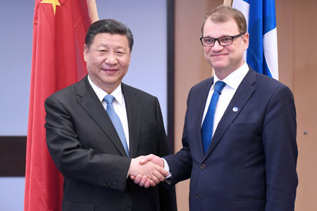 Entretien entre le président chinois et le Premier ministre finlandais sur la coopération 
bilatérale