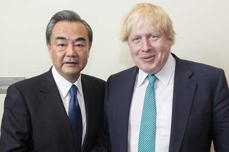 La Chine et la Grande-Bretagne appellent à une solution pacifique à la question nucléaire 
sur la péninsule coréenne