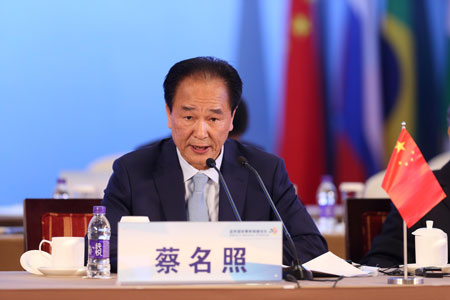 Le président de Xinhua appelle à la solidarité et à la coopération pratique entre 
les médias des BRICS