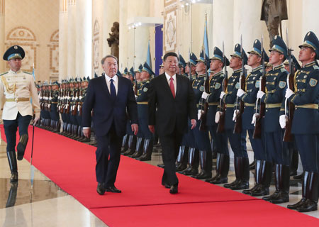 La Chine et le Kazakhstan s'engagent à mieux coordonner leurs stratégies de développement