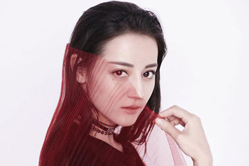 L'actrice chinoise Dilraba pose pour GRAZIA