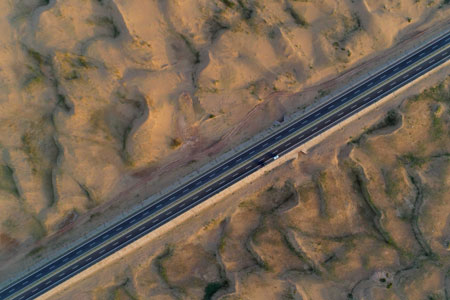 La Chine achève la construction de l'autoroute Beijing-Xinjiang