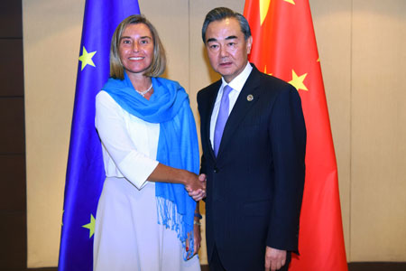 La Chine et l'UE soulignent la nécessité d'une solution pacifique en péninsule coréenne