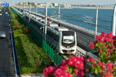 Une ligne de métro enjambant la mer à Xiamen