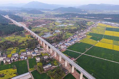 Chine : mise en service prochaine du chemin de fer à grande vitesse Xi'an-Chengdu