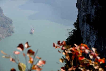 Chine : paysage de la Gorge de Xiling des Trois Gorges