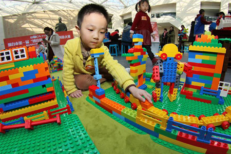 Chine: concours du jeu de construction à Yantai