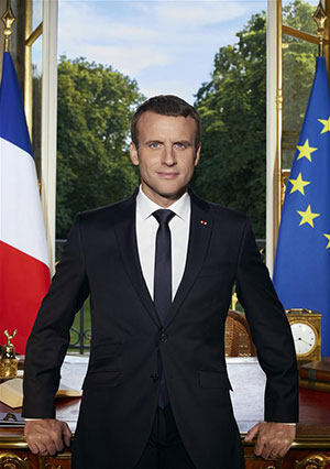 Le président français Emmanuel Macron (PORTRAIT)