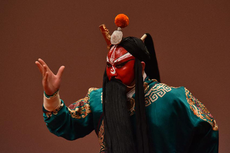 Chine : conférence sur l'opéra Kunqu par Bai Xianyong à Hong Kong