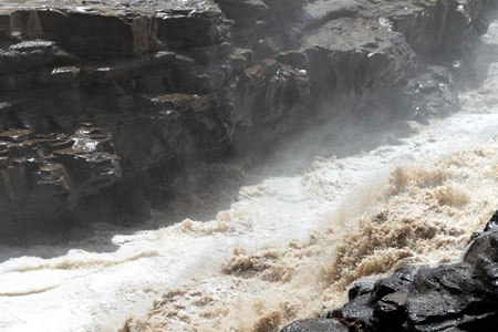 Chine: Paysages de la cascade Hukou sur le fleuve Jaune