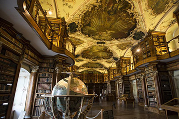 Suisse : bibliothèque de l'abbaye de Saint-Gall