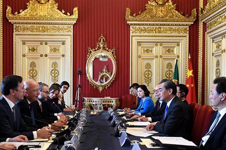 MAE chinois : la Chine et le Portugal sont des partenaires importants dans le cadre 
de la Ceinture et la Route
