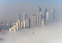 Chine : une ville orientale "dans les nuages"