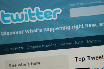 Google et Facebook pourront-ils acheter Twitter?