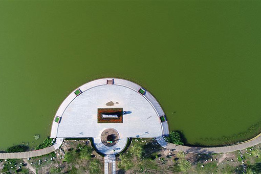 Des lacs dans le nord-ouest de la Chine