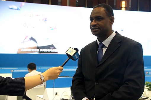 FCSA : des journalistes africains devant le micro de Xinhua