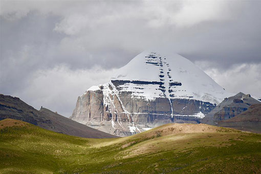 Chine: paysage du mont Kangriboqe au Tibet