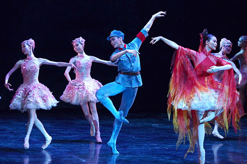 Chine: une représentation de ballet à Shanghai
