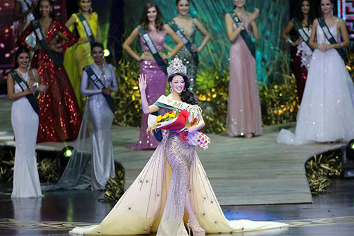 Philippines : la Vietnamienne Phuong Khanh Nguyen couronnée Miss Earth 2018