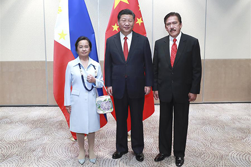 La Chine et les Philippines conviennent d'intensifier les échanges législatifs