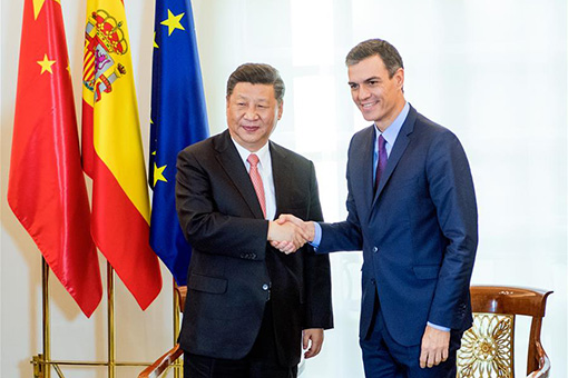 La Chine et l'Espagne conviennent de faire progresser leurs relations à l'occasion de la visite du président Xi