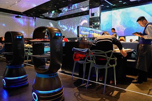 Chine : un restaurant à Beijing sert ses clients grâce à l'IA