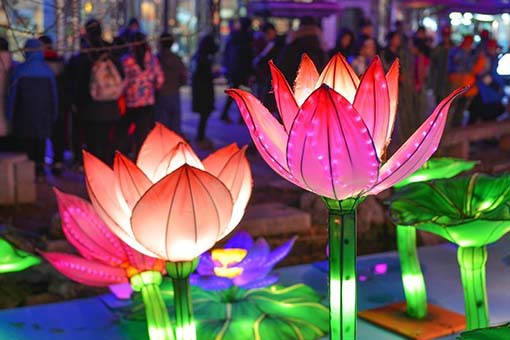 Des lanternes colorées dans l'est de la Chine