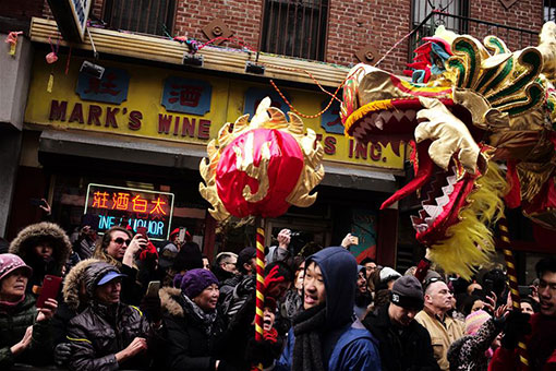 Etats-Unis : défilé du Nouvel An lunaire chinois à New York