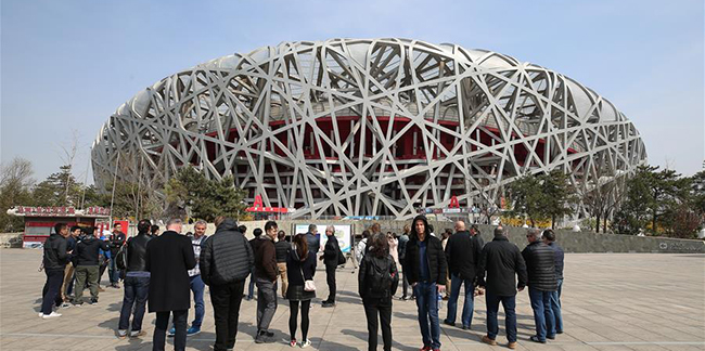 Les agences de presse mondiales visitent les sites des Jeux olympiques d'hiver de 2022 à Beijing