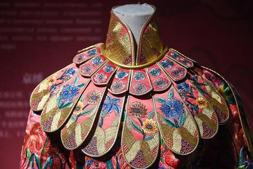 Exposition de mode sur la soie chinoise à Moscou