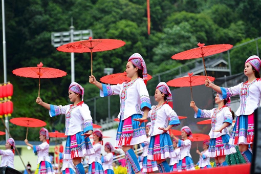 Chine: un festival culturel au Guangxi