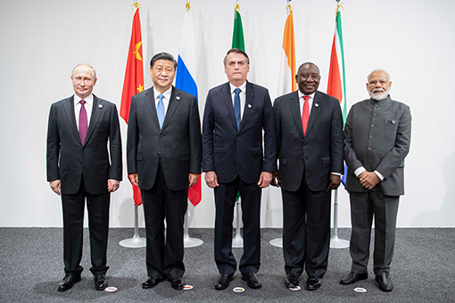 Xi exhorte les BRICS à renforcer leur partenariat stratégique et à améliorer la gouvernance mondiale