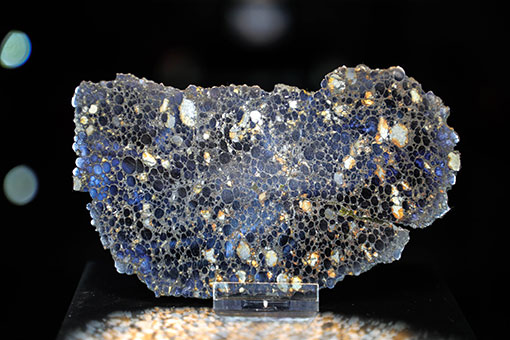 Chine: une exposition de météorites au Shanxi