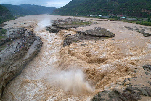 Chine: paysage de la cascade Hukou au Shaanxi