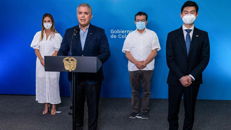 Le président colombien remercie la Chine pour son nouveau lot de vaccins
