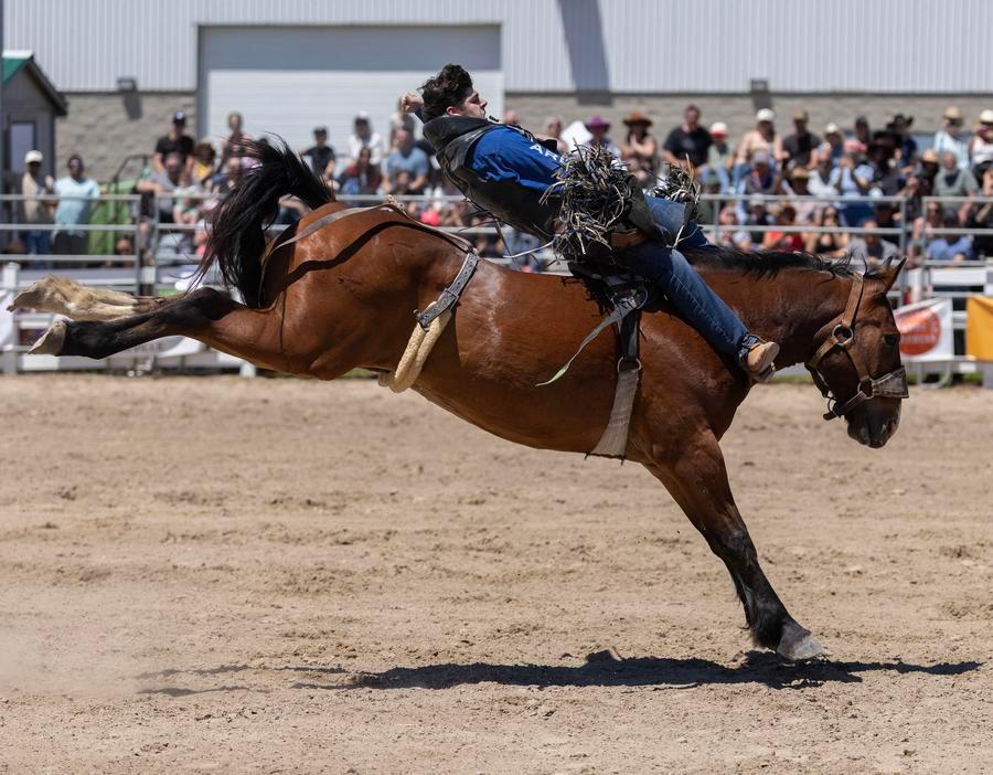 (Multimédia) Canada : RAM Rodeo Tour 2026 à Mono - Xinhua - french.news.cn