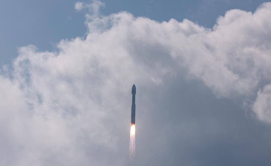 Chine : lancement d'un nouveau groupe de satellites Internet - Xinhua ...