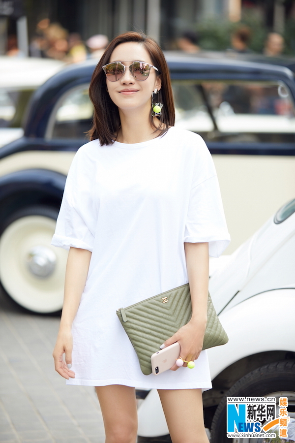 瀷痾y^矘h秼{8b